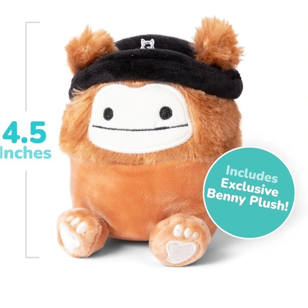 Squishmallows Take 4 Card Game with Benny Plush Clip-On